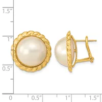 Gold twisted rope-framed earrings with white pearl centers, shown from front and side views against a measurement scale.