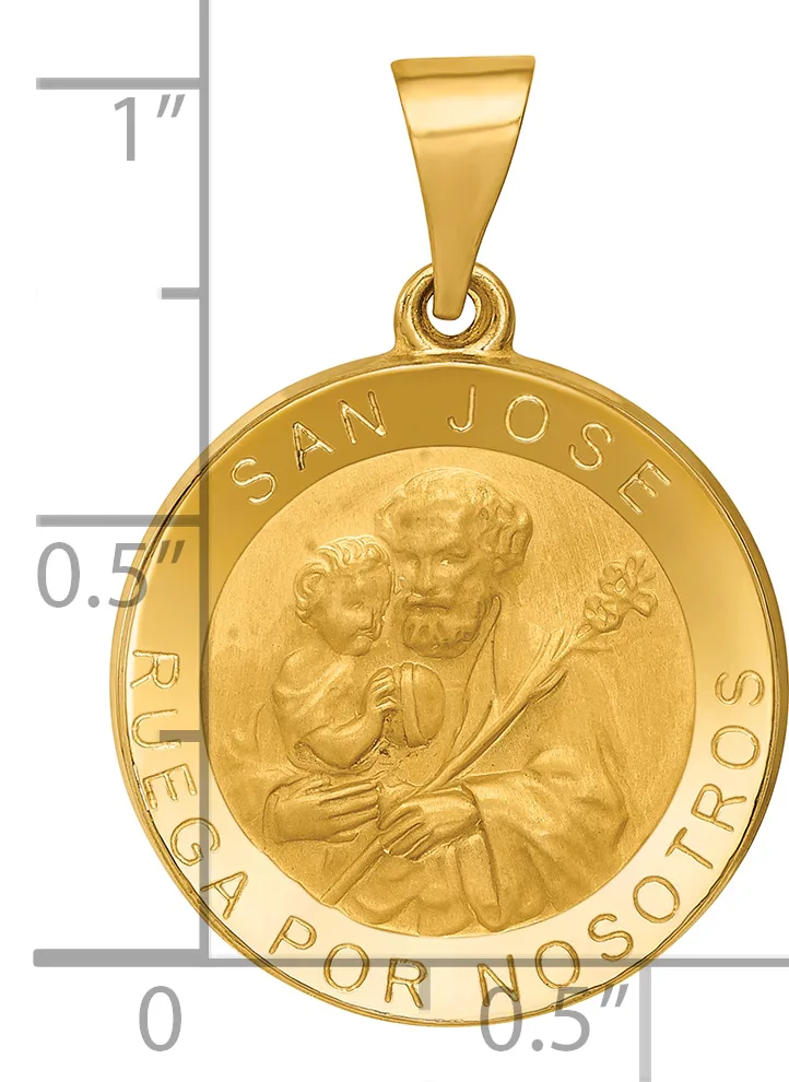 Gold pendant medal featuring two figures with a child, surrounded by text on the rim, shown next to a measurement scale.