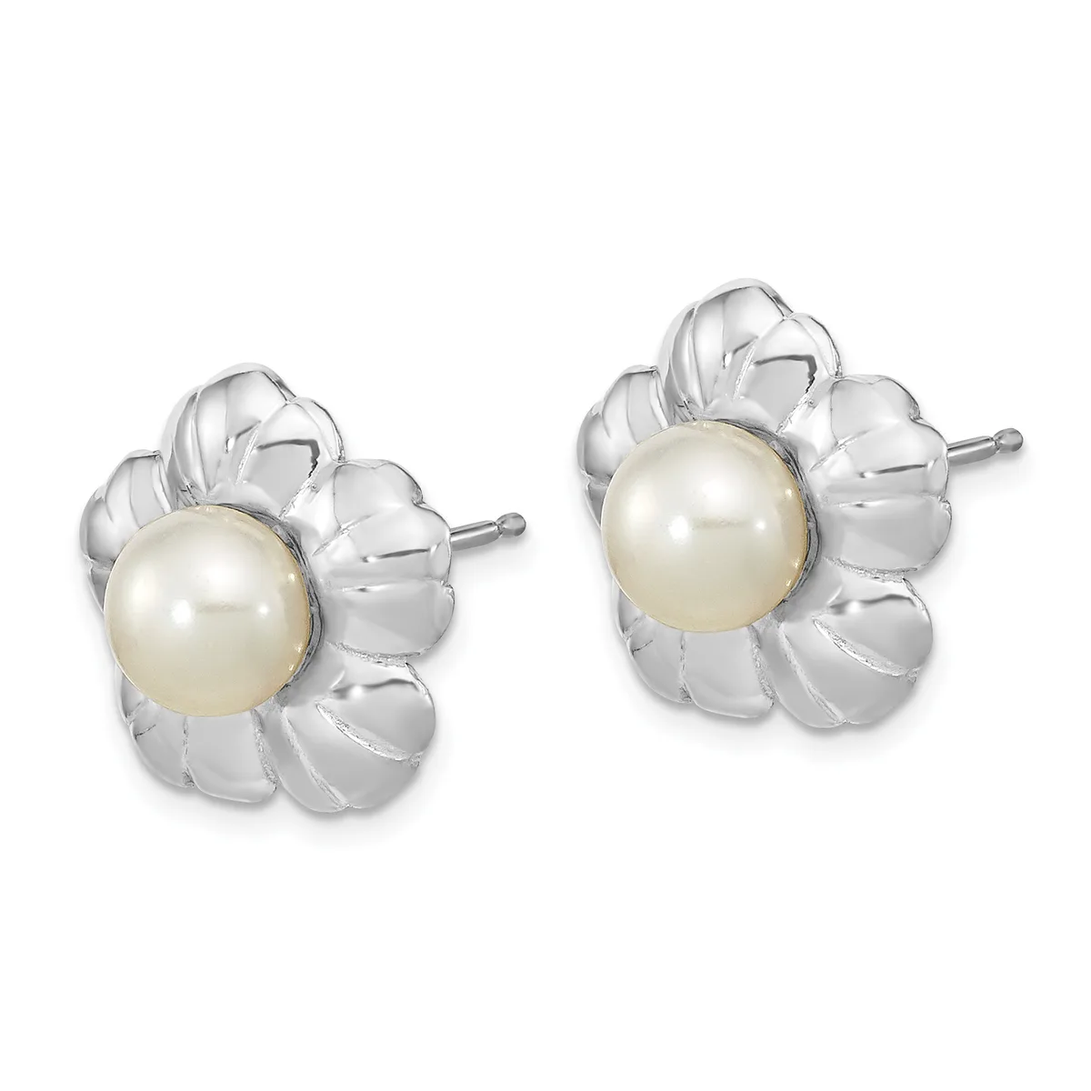 A pair of silver flower-shaped stud earrings, each featuring a cream-colored pearl in the center surrounded by petaled silver settings.
