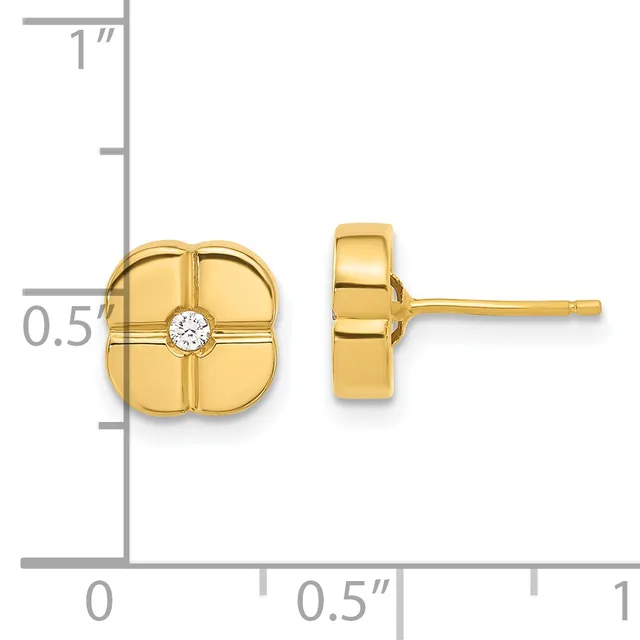 Pair of gold stud earrings with clover-shaped faces featuring center diamond stones, shown front and side view with measurement scale.