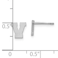 A pair of silver stud earrings with a V-shaped design, shown against a measurement scale indicating approximately 0.5 inches in height.
